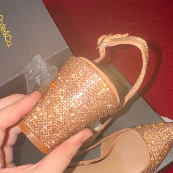 Vince Camuto Glittering Gold Slingback Heels - Picture 12 of 17